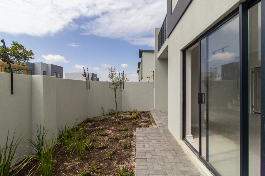 3 Bedroom Property for Sale in Sandown Western Cape